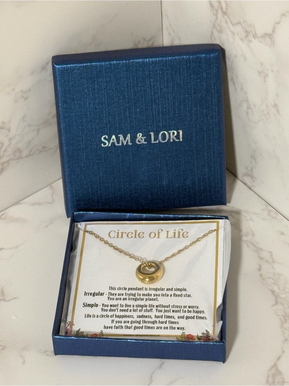 SAM & LORI Circle of Life Pendant Necklace Gold Tone Irregular Ring NIB Gift